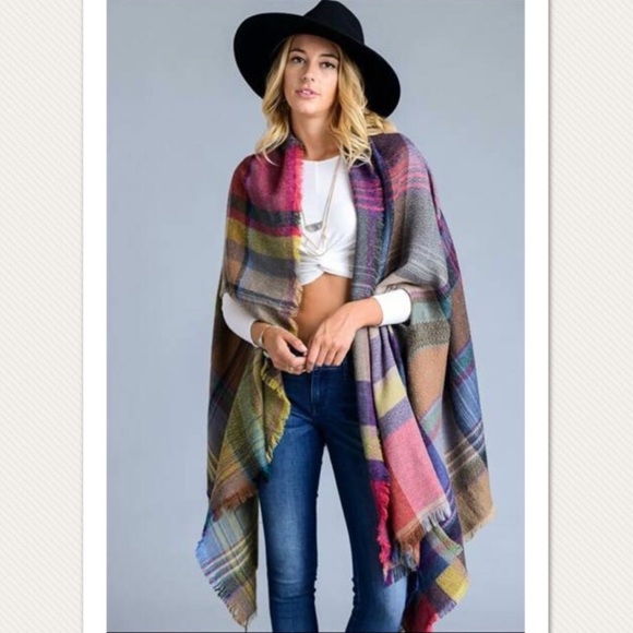 Dirt Road Dreamers Sweaters - 🆕NWT Dirt Road Poncho Blanket Scarf